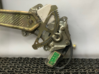 стеклоподъемник электрический передний левый Geely MK 1 поколение 2012, 1.5 л., MR479QA, бензин, 5МКПП, черный, седан, передний привод