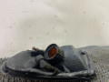 поворотник правый Mazda 626 GF [рестайлинг] GF 1999, 1.6 л., i, бензин, МКПП, бежевый, седан, передний привод - фото №4