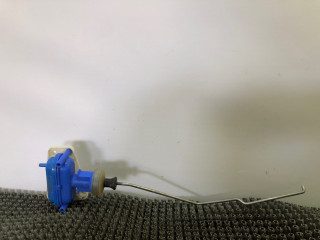 активатор (привод) замка двери Audi 80 B3 (1986 - 1991), 1.8 л., бензин, МКПП, серый, передний привод