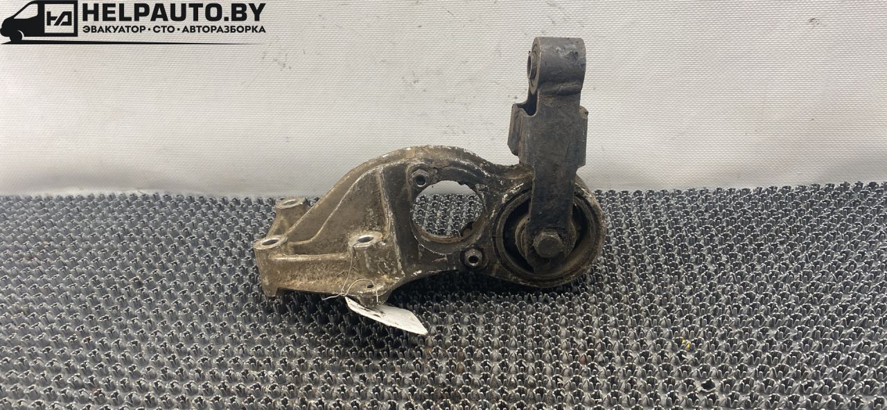 кронштейн полуоси Peugeot 306 1 поколение 1995, 1.8 л., i, бензин, 5МКПП, хетчбэк 5 дв., передний привод, LFZ, XU7JP - фото №1