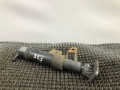 форсунка омывателя фары правая Kia Sorento 1 поколение 2005, 2.4 л., G4JS, бензин, МКПП, красный, внедорожник 5 дв., полный подключаемый привод - фото №2