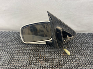 зеркало наружное левое Kia Sephia 1 поколение 1993, 1.5 л., бензин, МКПП, белый, седан