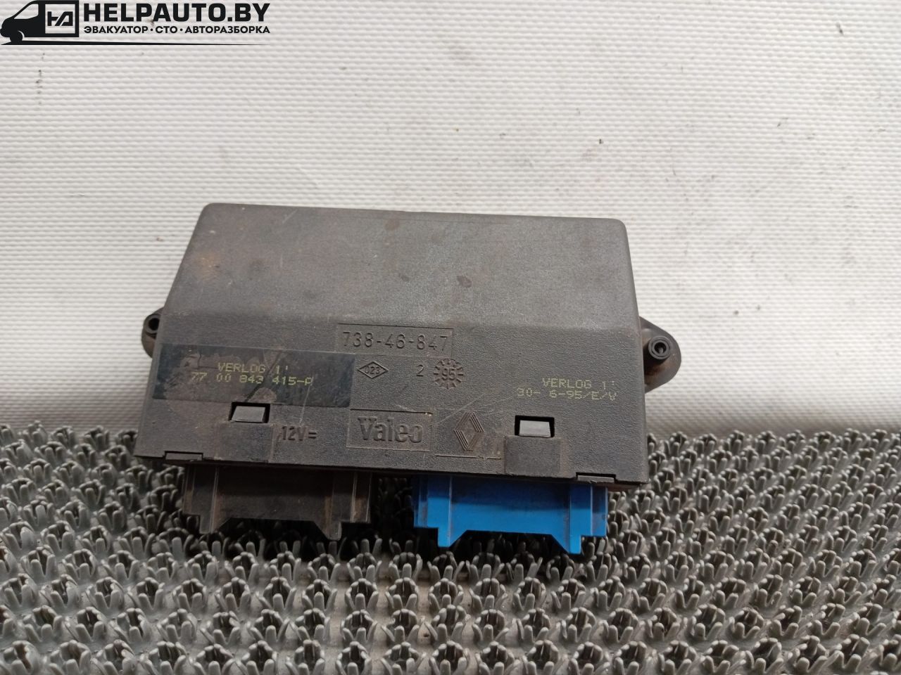 блок управления светом Renault Laguna 1 поколение 1994, 1.8 л., бензин, МКПП, передний привод, 73846847 - фото №1