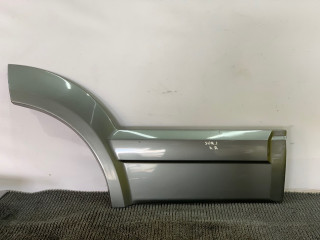 молдинг двери задней правой Kia Sorento 1 поколение 2004, 2.5 л., CRDi, D4CB, дизель, АКПП, серебристый, внедорожник 5 дв., полный подключаемый привод