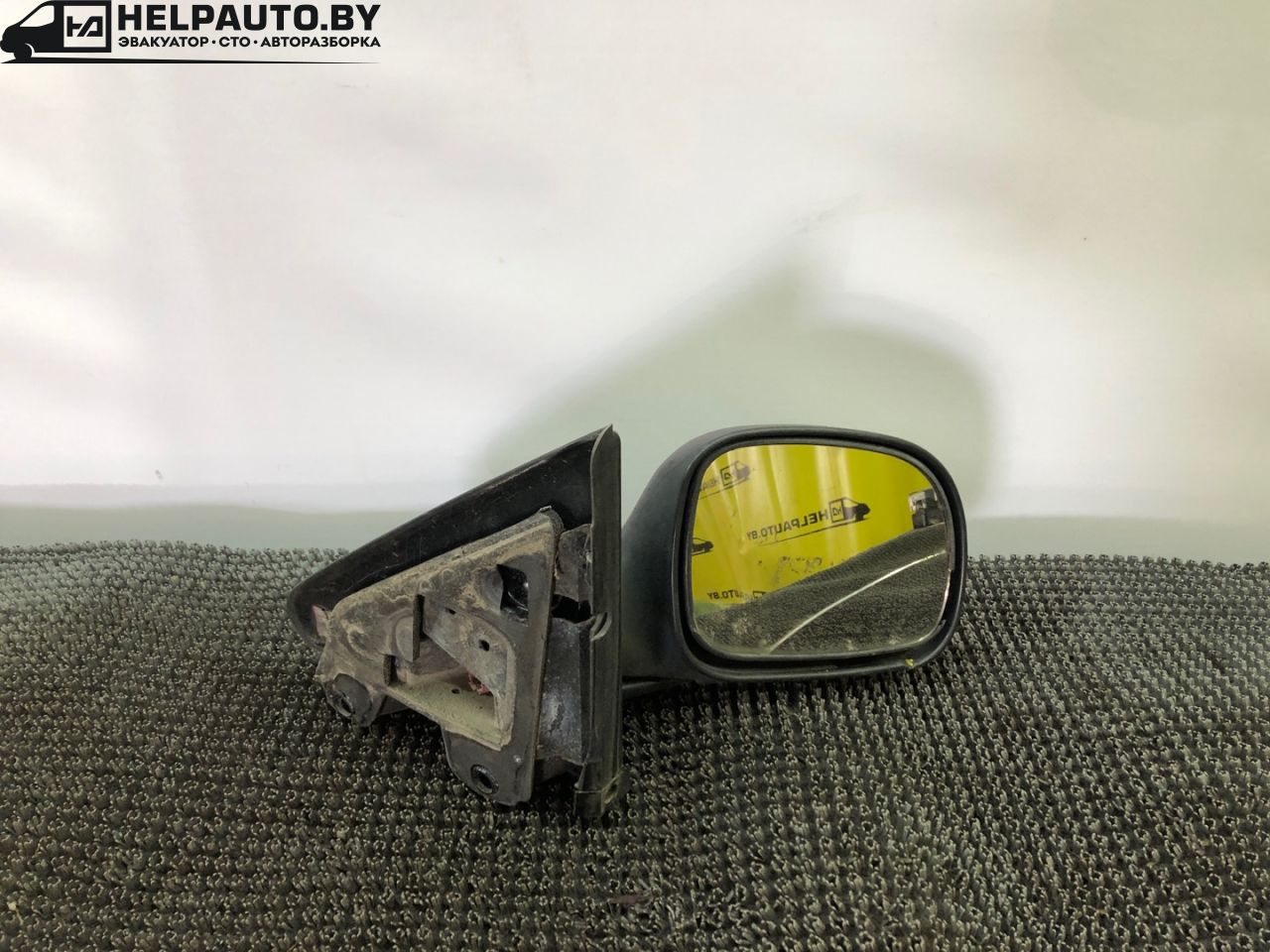 зеркало наружное правое Dodge Caravan 3 поколение RG 1999, 2.4 л., EDZ, бензин, АКПП, темно зеленый, передний привод - фото №1