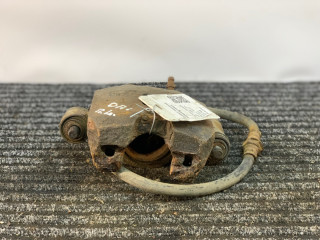 суппорт передний левый Daihatsu Applause 1 поколение [рестайлинг] 1996, 1.6 л., бензин, МКПП, серебро перламутр, седан, передний привод