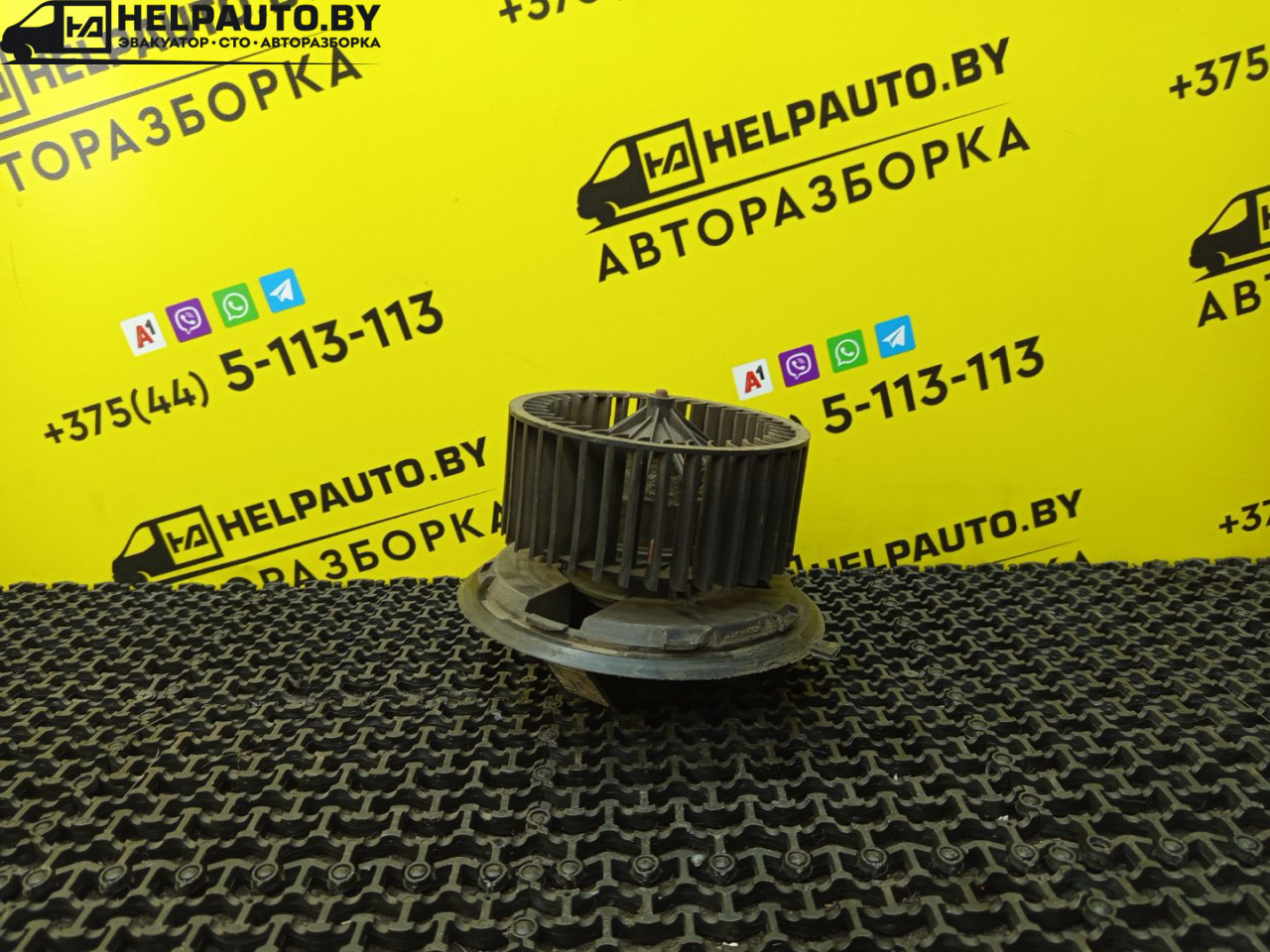 моторчик печки Fiat Marea 1 поколение 1996, 1.8 л., бензин, МКПП, зеленый, седан - фото №1