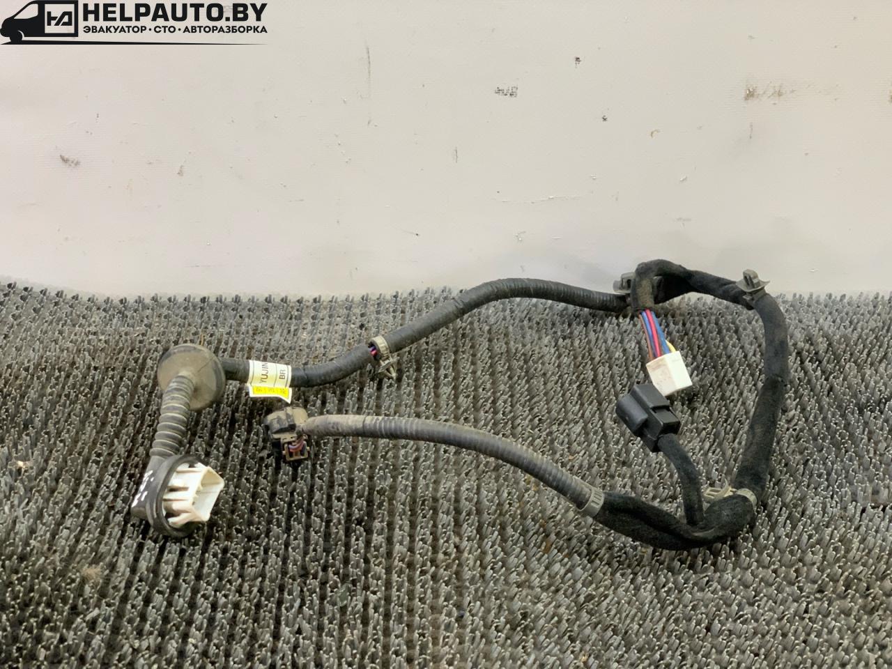 дверная проводка Hyundai Santa Fe 1 поколение (SM) 2001, 2.4 л., бензин, МКПП, черный, внедорожник 5 дв., передний привод, 91830-26010 - фото №1