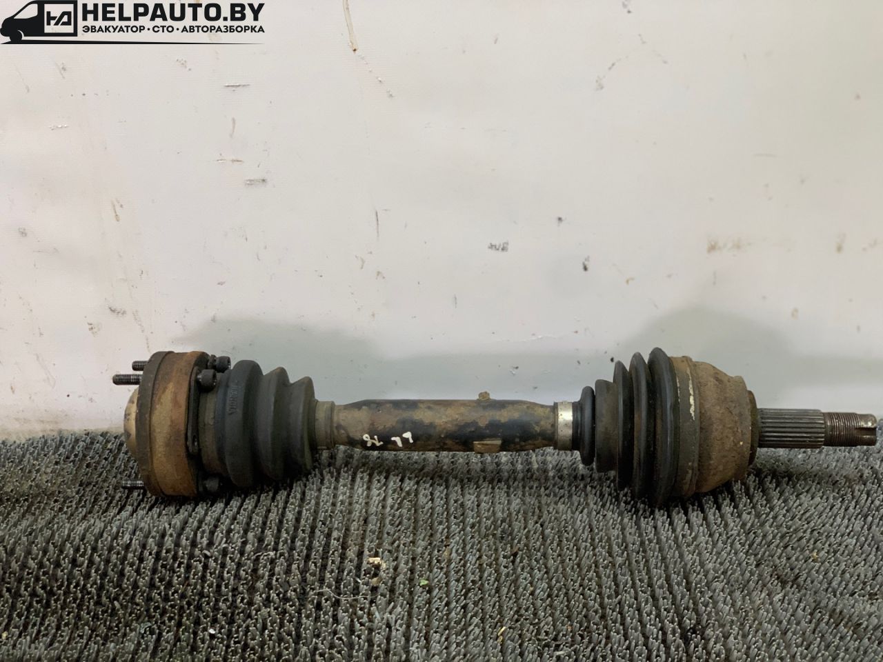 полуось передняя левая (приводной вал, ШРУС) Lancia Lybra 1 поколение 839 2000, 1.8 л., 839 A9.000, бензин, МКПП, универсал - фото №1