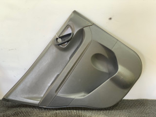 обшивка двери задняя левая Hyundai Santa Fe 1 поколение (SM) 2003, 2.4 л., бензин, МКПП, внедорожник 5 дв.