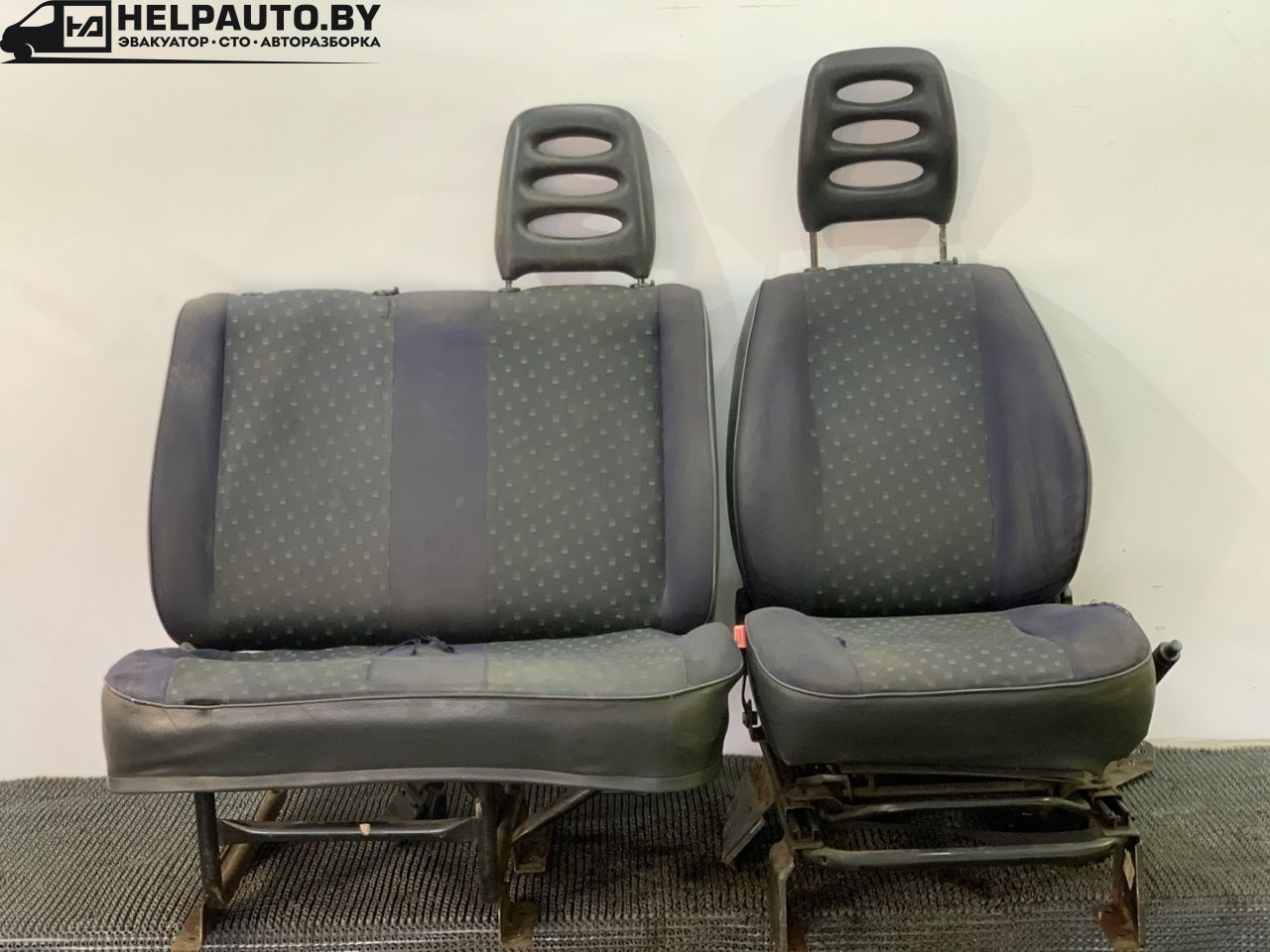 салон (комплект сидений) Fiat Scudo 1 поколение (1996 - 2007), 2.0 л., дизель, МКПП, белый, минивэн, передний привод - фото №1