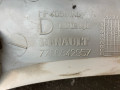 пластик Renault Laguna 1 поколение [рестайлинг] 2000, 2.0 л., F4R 760, бензин, МКПП, светло бирюзовый, хетчбэк 5 дв., передний привод, 7700842957 - фото №3