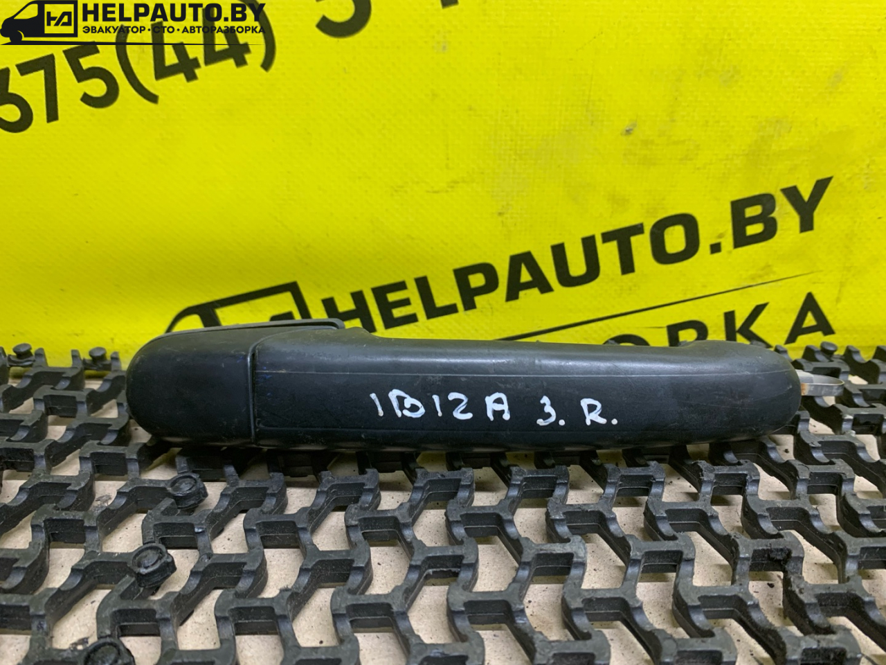 ручка наружная задняя правая SEAT Ibiza 2 поколение 1998, 1.6 л., ALM, бензин, 5МКПП, синий, хетчбэк 5 дв., передний привод - фото №1