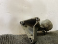 подушка крепления двигателя Audi A4 B5 1999, 1.8 л., бензин, АКПП, черный, универсал, передний привод - фото №2