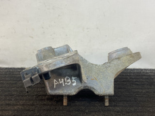кронштейн двигателя Audi A4 B5 1999, 1.8 л., бензин, АКПП, черный, универсал, передний привод