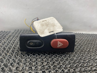 кнопка аварийной сигнализации Renault Laguna 1 поколение 1997, 2.0 л., F3R 200, бензин, МКПП, серый, универсал, передний привод