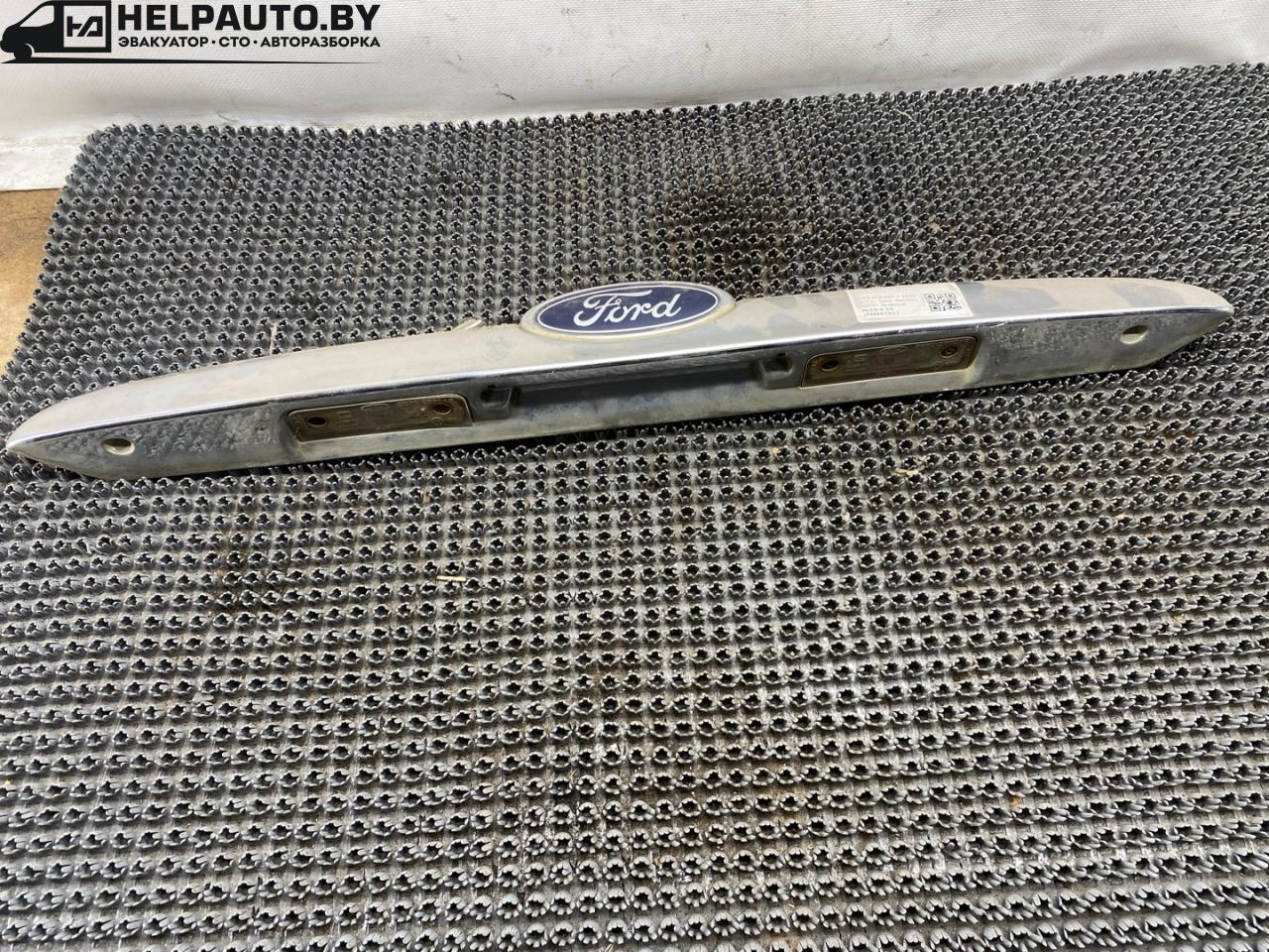 подсветка номера Ford Mondeo 2 поколение 2000, 2.0 л., EDDB, бензин, МКПП, зелёный перламутр, универсал, передний привод - фото №1