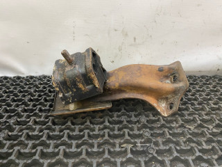 подушка крепления двигателя Volkswagen Santana 1 поколение 1988, 1.6 л., бензин, синий, передний привод