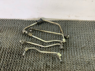 трубка топливная Kia Sorento 1 поколение 2005, 2.5 л., CRDi, D4CB, дизель, МКПП, черный, внедорожник 5 дв., полный подключаемый привод