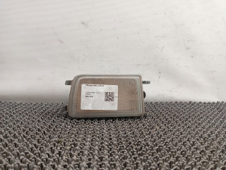 поворотник левый Volkswagen Golf 3 поколение 1994