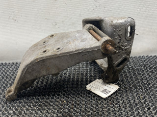 кронштейн гидроусилителя Audi 80 8C/B4 1994, 2.0 л., бензин, МКПП, зеленый, седан, передний привод
