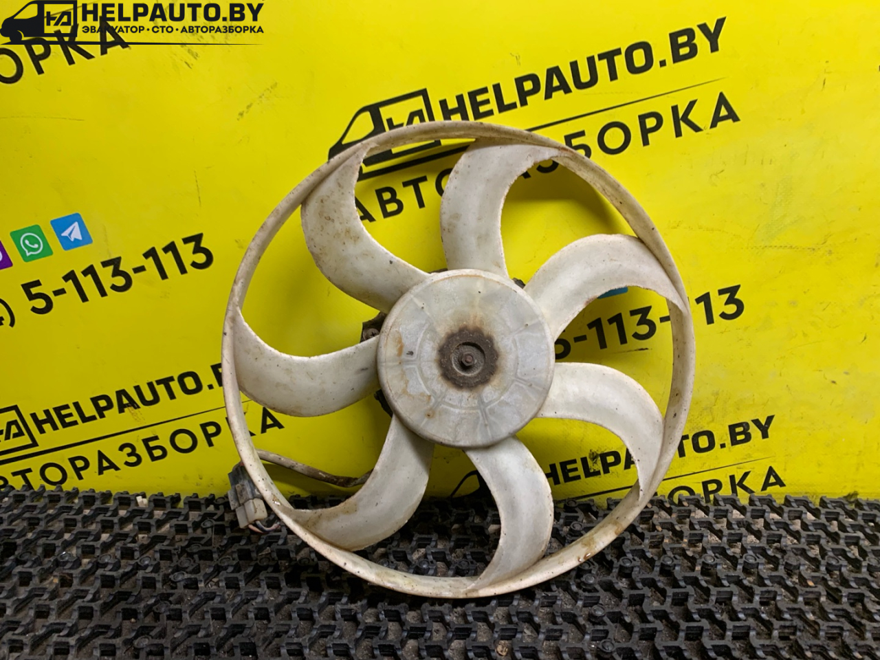 вентилятор радиатора Geely CK Otaka 1 поколение 2006, 1.5 л., бензин, МКПП, золотистый, седан, передний привод - фото №1