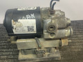 блок ABS Renault Scenic 1 поколение 1998, 1.6 л., K7M 702, бензин, 5МКПП, серый, передний привод, 7700832771 - фото №3