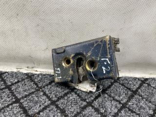 замок двери передней левой Volkswagen Golf 2 поколение 1990, 1.6 л., дизель, МКПП, красный, хетчбэк 5 дв., передний привод, 171837015F