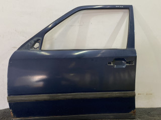 дверь передняя левая Mercedes-Benz E-Класс W124 [рестайлинг] 1993, 2.3 л., бензин, МКПП, синий, седан, задний привод