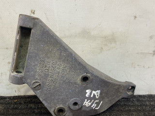 кронштейн гидроусилителя Audi 80 B3 89/B3 1991, 1.8 л., бензин, МКПП, седан