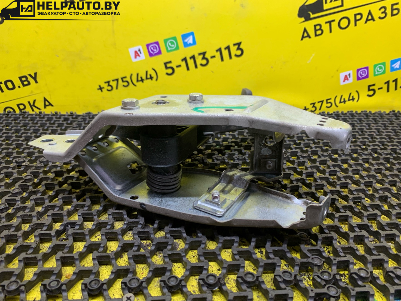 педаль сцепления Opel Astra G 1998, 1.4 л., X 14 XE, бензин, МКПП, серебро, универсал, передний привод - фото №1