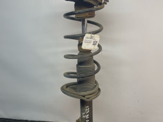 стойка задняя Mazda 323 6 поколение 1998, 2.0 л., дизель, МКПП, синий, хетчбэк 3 дв.