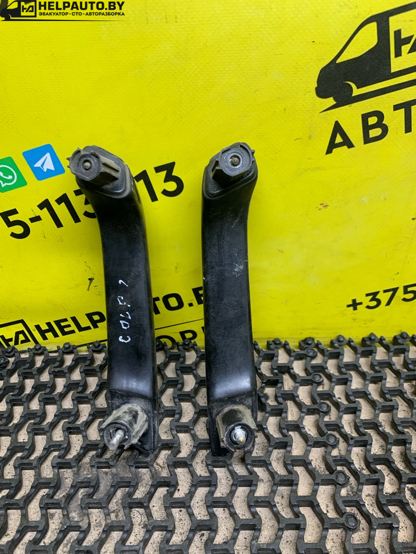 ручка внутренняя Volkswagen Golf 2 поколение 1990, 1.6 л., дизель, МКПП, черный, хетчбэк 3 дв., передний привод - фото №1