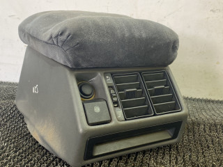 подлокотник Renault Safrane 1 поколение [рестайлинг] 1997, 2.0 л., бензин, АКПП, седан