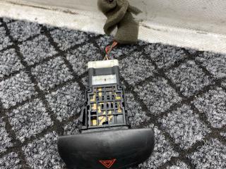 кнопка аварийной сигнализации Nissan Primera P12 2002, 2.2 л., дизель, передний привод, 06016