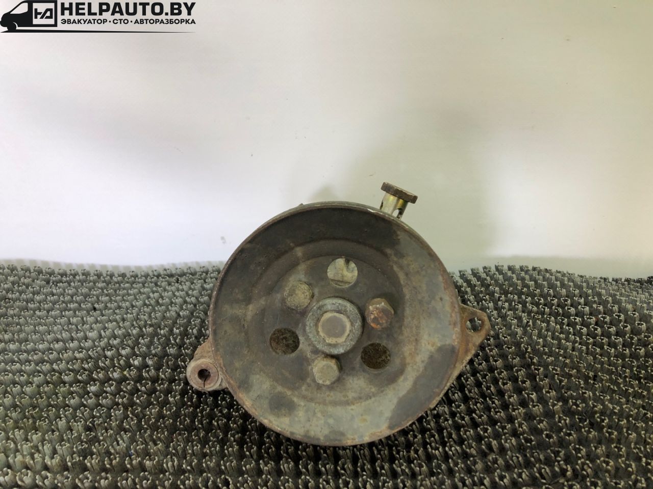 насос гидроусилителя руля Audi 80 B3 (1986 - 1991), 1.8 л., бензин, МКПП, серый, передний привод - фото №1