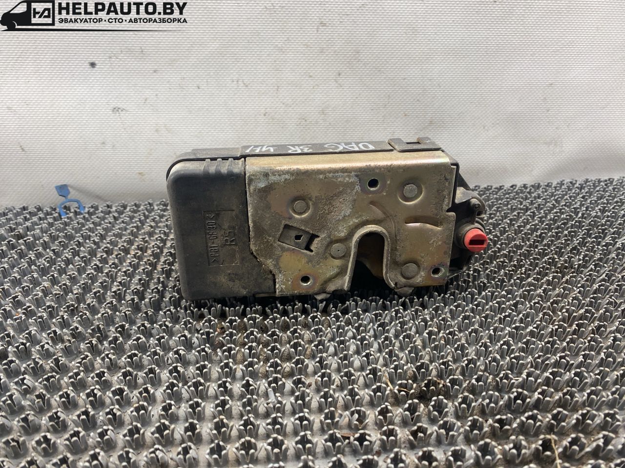 замок двери задней правой Opel Astra G 1998, 1.6 л., X 16 XEL, бензин, МКПП, зеленый, универсал - фото №1