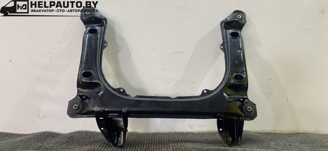 балка подвески передняя (подрамник) Audi 80 B3 89/B3 1987, 1.8 л., бензин, МКПП, серый, седан, передний привод - фото №1