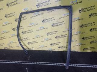 уплотнитель двери Nissan Almera Tino V10 2001, 2.2 л., YD22DDT, дизель, МКПП, берюзовый, минивэн, передний привод