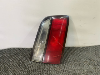 фонарь крышки багажника левый Mazda 626 GF [рестайлинг] 1999, 1.8 л., бензин, МКПП, синий, универсал, передний привод