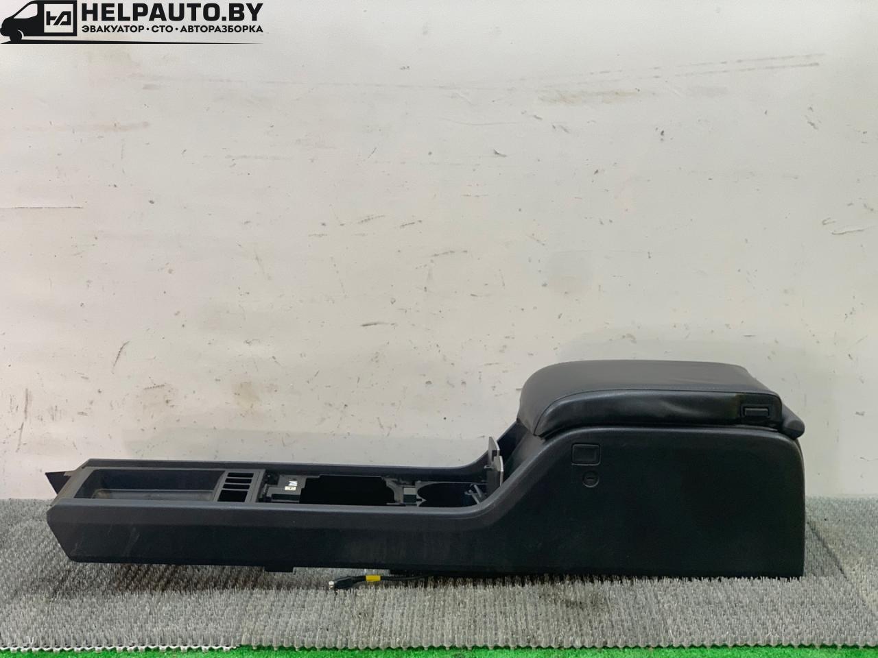 подлокотник Nissan Murano Z50 2005, 3.5 л., бензин, АКПП, черный, внедорожник 5 дв., полный привод - фото №1