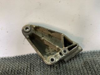 кронштейн двигателя Daewoo Nubira J100 1998, 1.6 л., бензин, МКПП, зелёный металлик, хетчбэк 5 дв., 96352142