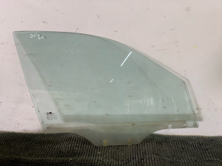 стекло двери передней правой Daewoo Nubira J100 1998, 1.6 л., бензин, МКПП, зелёный металлик, хетчбэк 5 дв.