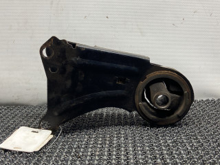 подушка крепления двигателя Renault Twingo 1 поколение 1996, 1.2 л., C3G 700, бензин, МКПП, желтый, хетчбэк 3 дв., передний привод