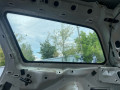 стекло кузовное боковое правое Ford Focus 1 поколение [рестайлинг] 2003, 2.0 л., бензин, МКПП, серебристый, универсал, передний привод - фото №3