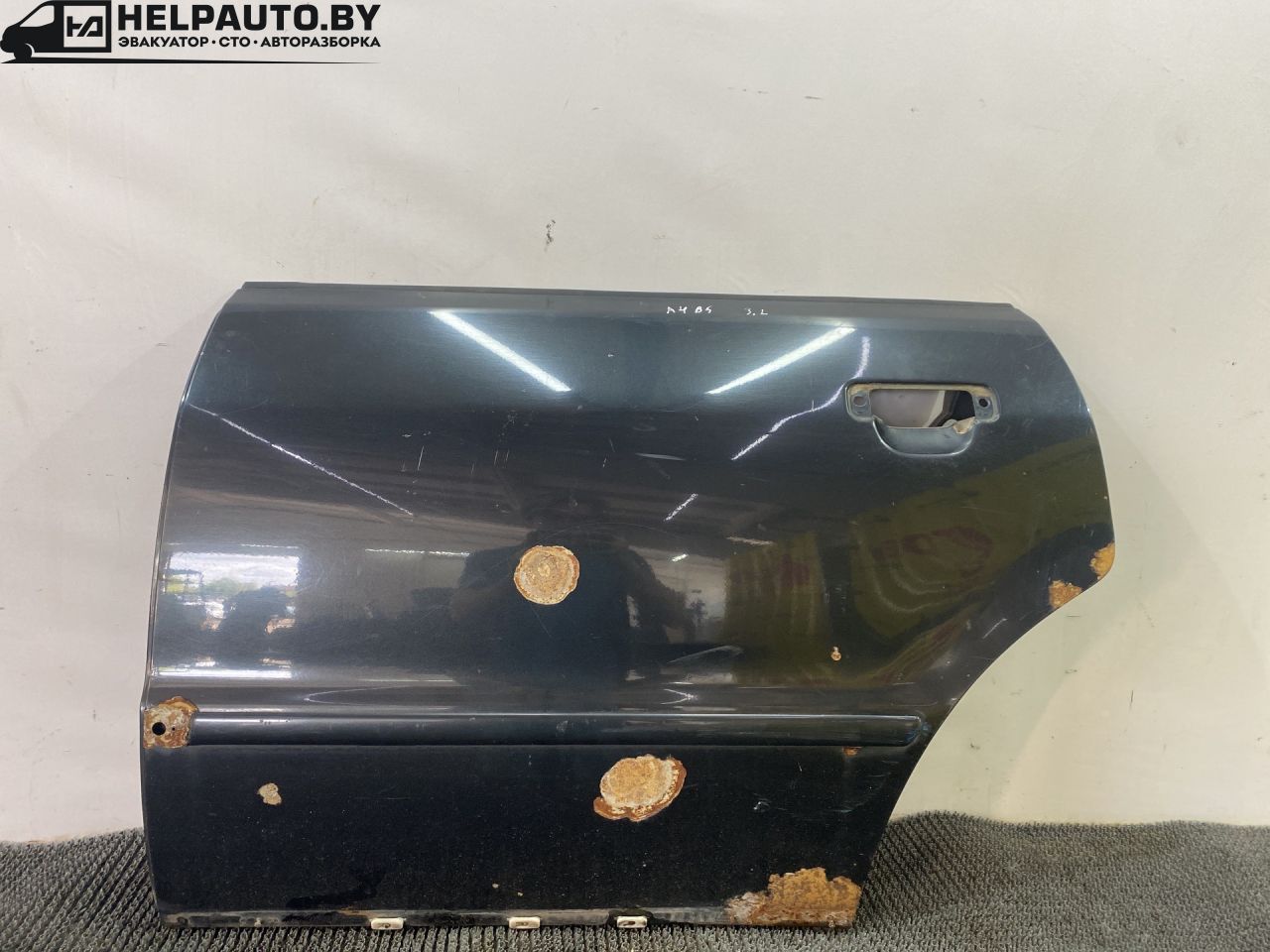 дверь задняя левая Audi A4 B5 1999, 1.8 л., бензин, АКПП, черный, универсал, передний привод - фото №1