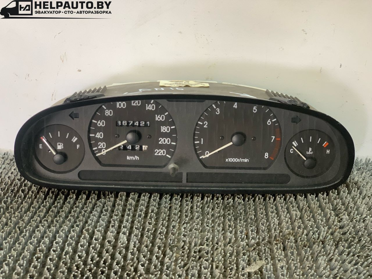 щиток приборов (приборная панель) Daewoo Nubira J100 1998, 1.6 л., бензин, МКПП, зелёный металлик, хетчбэк 5 дв., 96259808, KR7I250026 - фото №1
