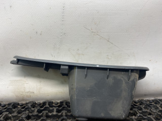 ручка внутренняя задняя левая Opel Sintra 1 поколение 1999, 2.2 л., X 22 XE, бензин, МКПП, серебристый, минивэн, передний привод