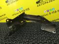 передняя панель крепления облицовки (телевизор) Audi 80 B3 1988, 1.6 л., дизель, МКПП, седан, передний привод - фото №3