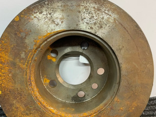 диск тормозной передний Volkswagen Transporter T4 1992